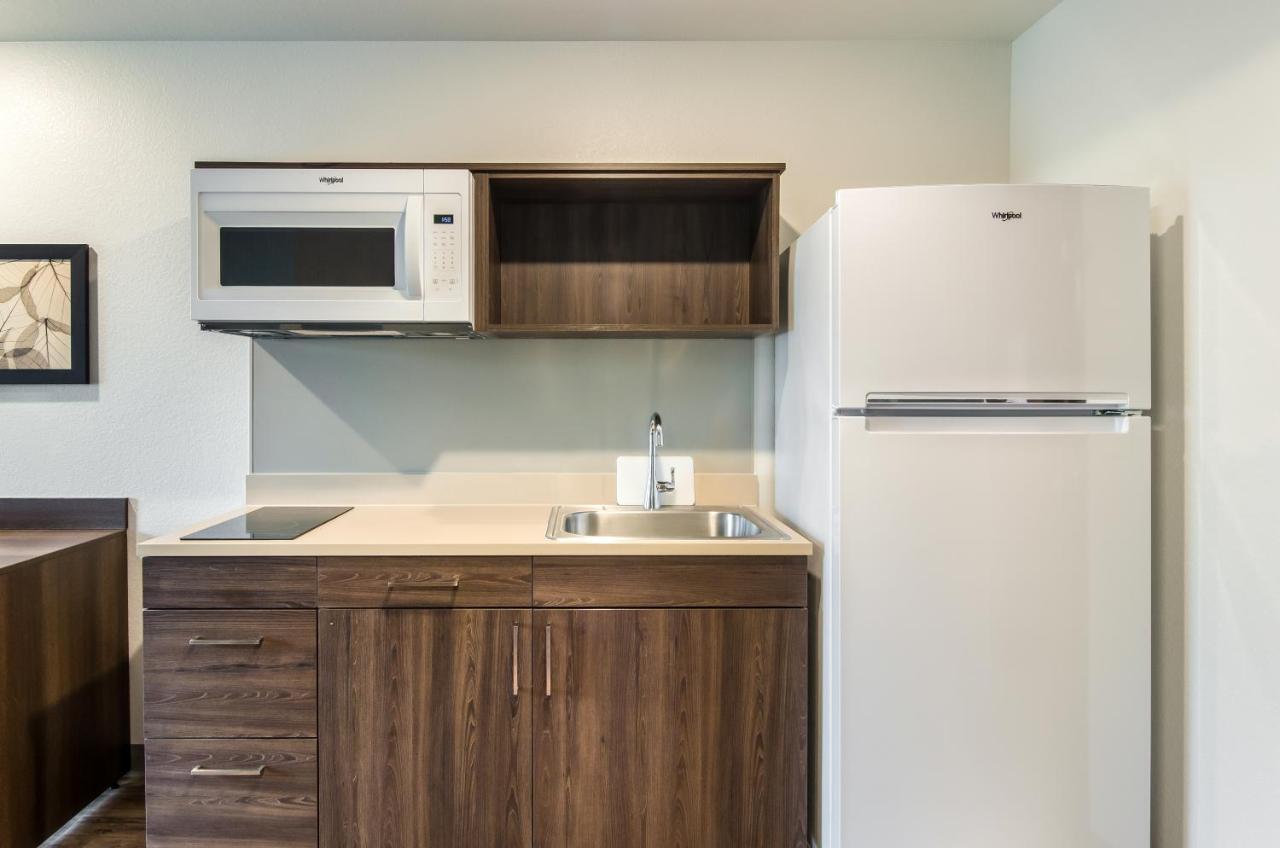 Woodspring Suites Thornton-North Denver 외부 사진